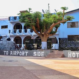 Airport Side Hotel