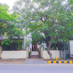 Fabhotel Rivlet Residency